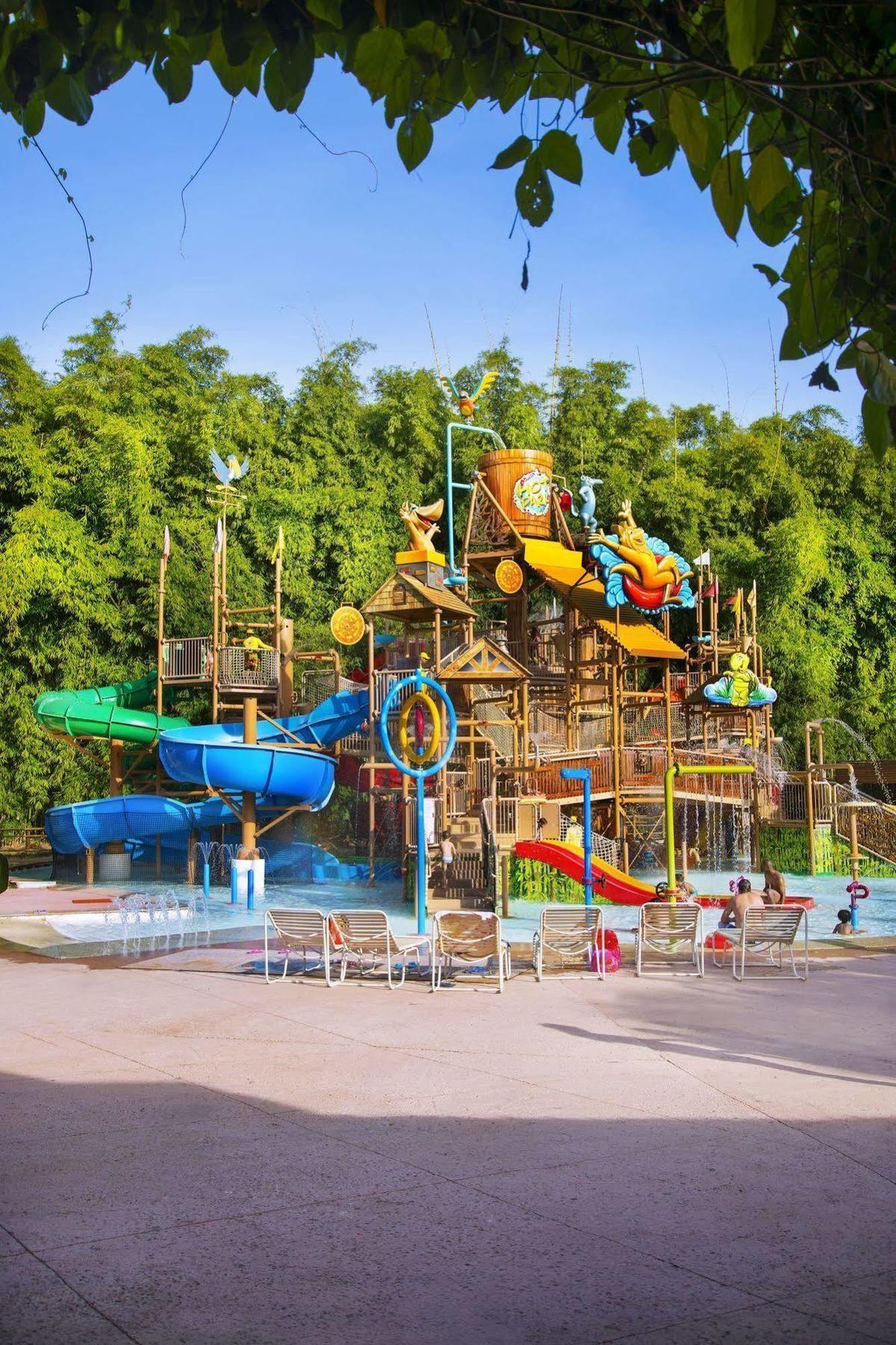 Rio Quente Resorts - Hotel Giardino Екстериор снимка